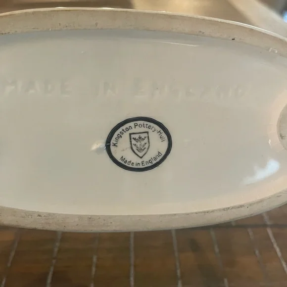 Porcelain figurine of a spotted dog made in England - Picture 5 of 6